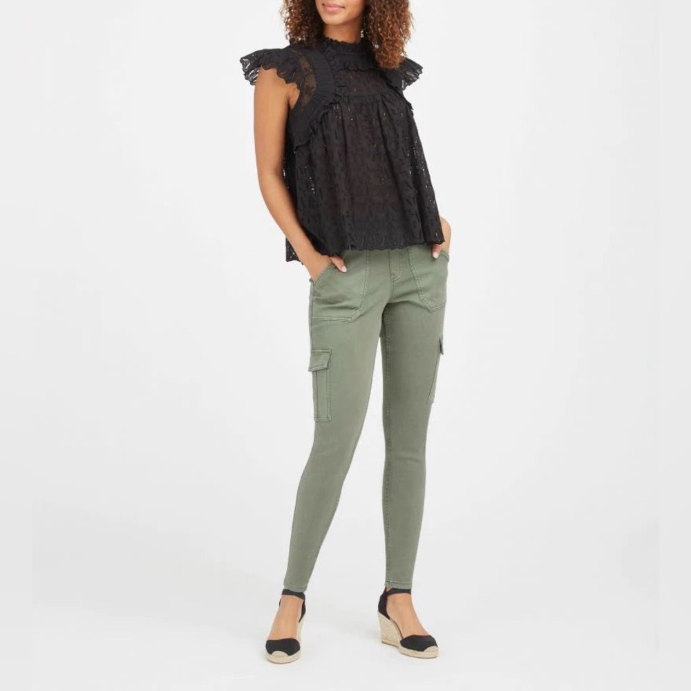 Women’s Spanx Twill Ankle Green Cargo Stretch Pants 20311R- Size Medium